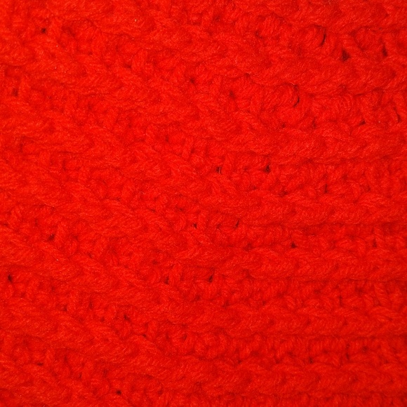 Handmade Red and White Lace Up Yarn Christmas Holiday Stocking - Picture 5 of 12